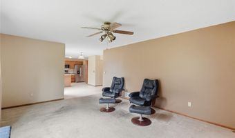 1209 8th Ave SE, Altoona, IA 50009