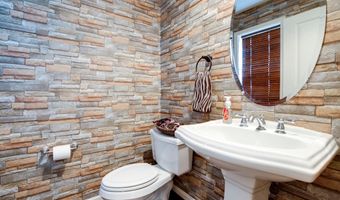 25099 PRAIRIE FIRE Sq, Aldie, VA 20105