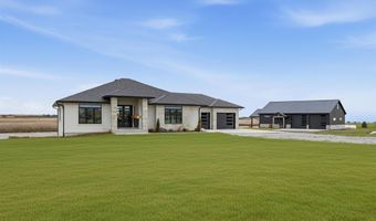 18228 London Ave, Beatrice, NE 68310