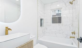 1715 Pierce St, Aliquippa, PA 15001