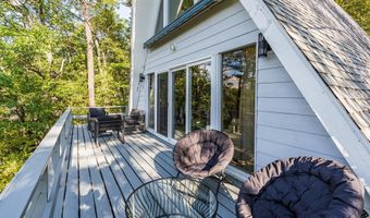 197 S ASPEN Way, Basye, VA 22810