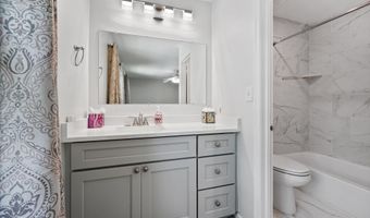 7409 ADAMS PARK Ct, Annandale, VA 22003