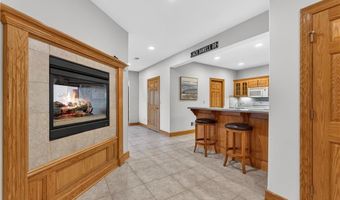15526 Evans Rd, Basehor, KS 66007