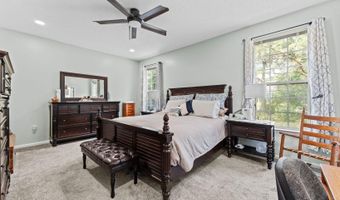 26 Sparrow Ln, Barnegat, NJ 08005