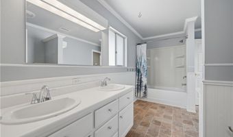717 Porter Rd, Fallbrook, CA 92028
