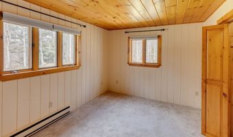 14 Lloyd St, Campton, NH 03223