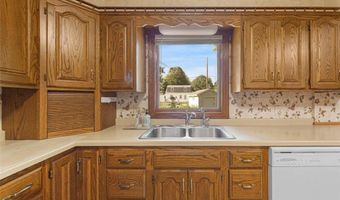 1502 4th Ave SW, Austin, MN 55912
