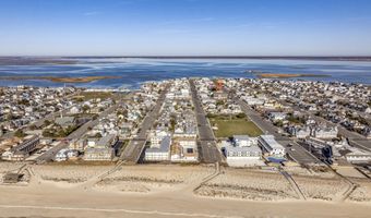 204 Atlantic Ave 202, Beach Haven, NJ 08008
