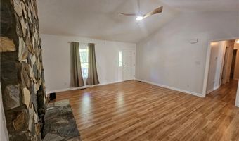 704 Midmar St, Aberdeen, NC 28315