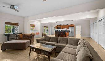 978 Kupulau Dr, Kihei, HI 96753