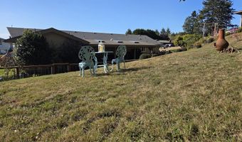 814 PARADISE Ln, Brookings, OR 97415