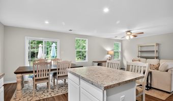 11709 BUCKINGHAM Dr, Delmar, DE 19940