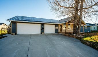 1005 Beckton Rd, Dayton, WY 82836