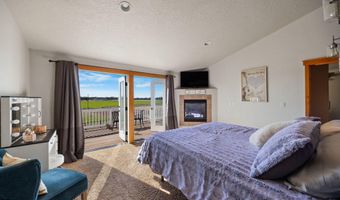 24605 Dodds Rd, Bend, OR 97701