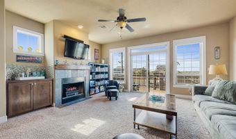 549 S FRONT St, Rockaway Beach, OR 97136