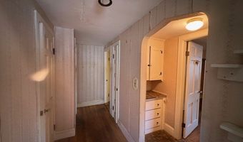 1002 Charles St, North Providence, RI 02904