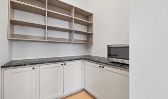 1645 SW Magazine Rd 302, Ankeny, IA 50023