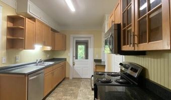 308 Summit St, Aberdeen, NC 28315