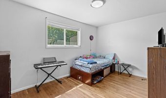 645 Bannock Ave, American Falls, ID 83211