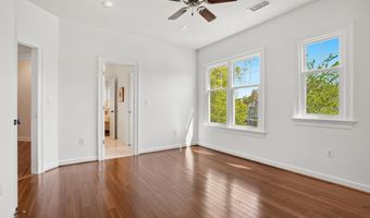 7106 EXETER Rd, Bethesda, MD 20814