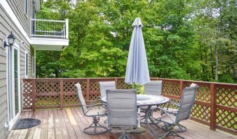 16 Vilas Rd, Alstead, NH 03602