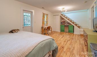 209 Glendale Ave, Asheville, NC 28803