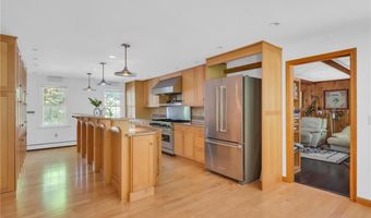 12 Howard Rd, Cumberland, RI 02864