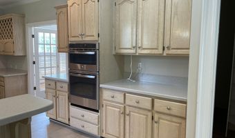 917 Holley Lake Rd, Aiken, SC 29803