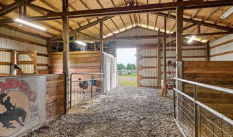 9293 BROADACRES Rd NE, Aurora, OR 97002