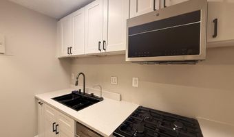 2500 N VAN DORN St 1518, Alexandria, VA 22302