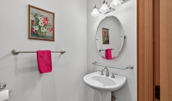 602 Ashland St, Ashland, OR 97520