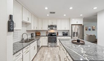 2101 W BOSTON St, Chandler, AZ 85224