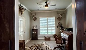1605 NW Eliam Dr, Andrews, TX 79714