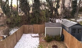 2120 S LOWELL St, Arlington, VA 22204