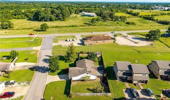 25 Country Dr, Alma, AR 72921