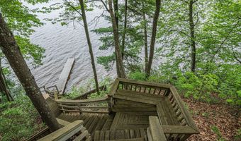 4085 Wildwood Dr, Allegan, MI 49010