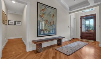 35 TIMBERLAND Dr, Lincoln, RI 02865