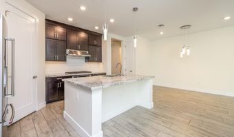3855 S MCQUEEN Rd 39, Chandler, AZ 85286