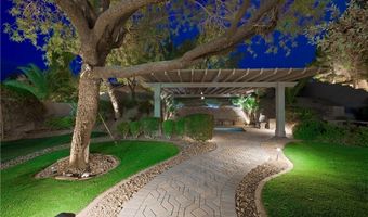17 Winding Rd, Henderson, NV 89052