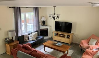 6 Basswood Ct, Albrightsville, PA 18210