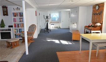 4 Norton Dr, Cumberland, RI 02864
