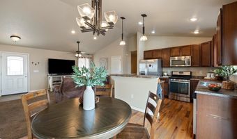 7417 KENNEDI LEA Ln, Cheyenne, WY 82009