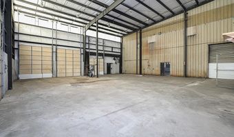 3200 S Reynolds Rd, Bauxite, AR 72011