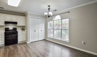 608 TREYMOOR LAKE Cir, Alabaster, AL 35007