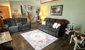 1234 Pinewood Ln, Aberdeen, SD 57401