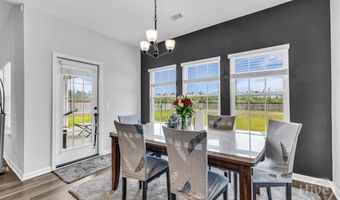 1489 SE Arnold Dr, Allenhurst, GA 31301