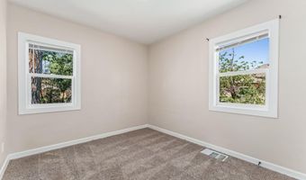 1818 CHEYENNE Pl, Cheyenne, WY 82001