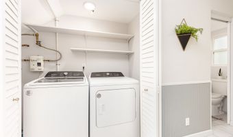 137 2 Oko St 902, Kailua, HI 96734