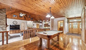 23754 Sportsmans Club Ln, Adel, IA 50003