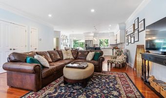 13 Taylor Cove Dr 13, Andover, MA 01810